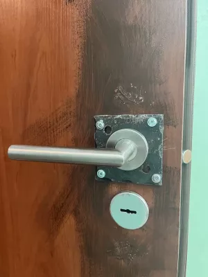 klamka-drzwi02