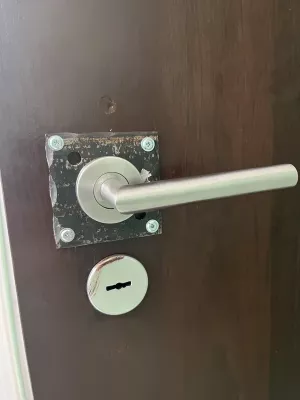 klamka-drzwi03